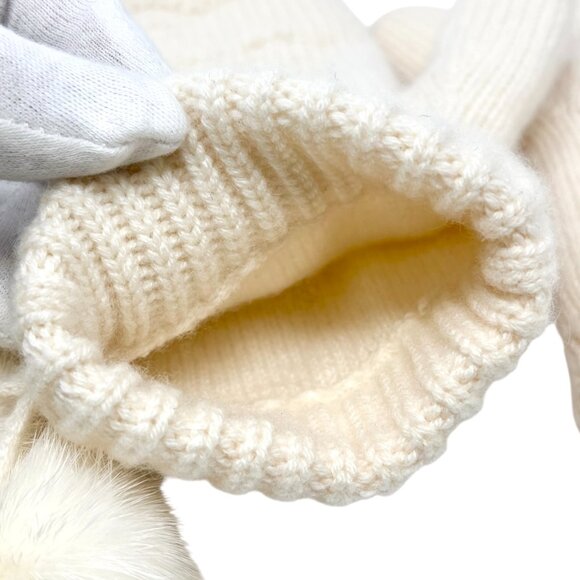LOUIS VUITTON Vintage Cashmere Knit Gloves Mittens Mink Pompons Cream [106053] - Picture 6 of 13